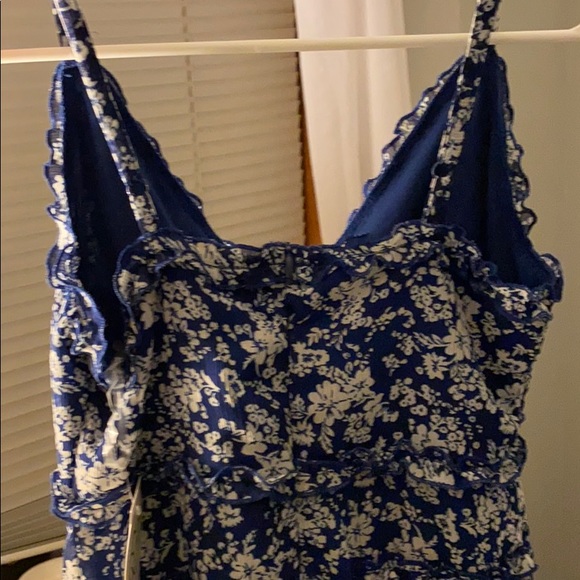 Navy and white floral dress - Picture 4 of 5